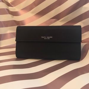 Kate Spade  Classic Wallet
